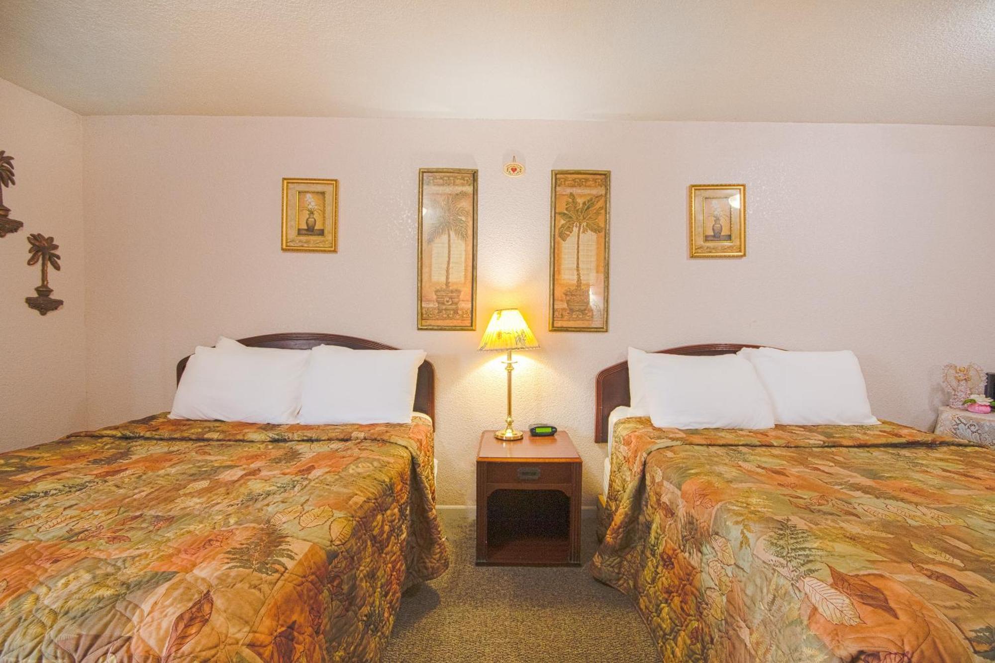 Sunflower Motel Hiawatha By Oyo Экстерьер фото